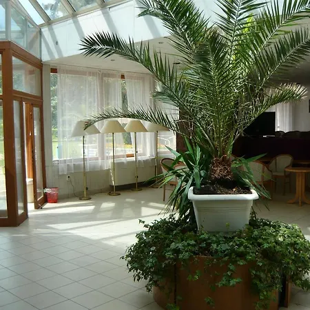 Hotel Kenese 4* بالاتونكينيشي