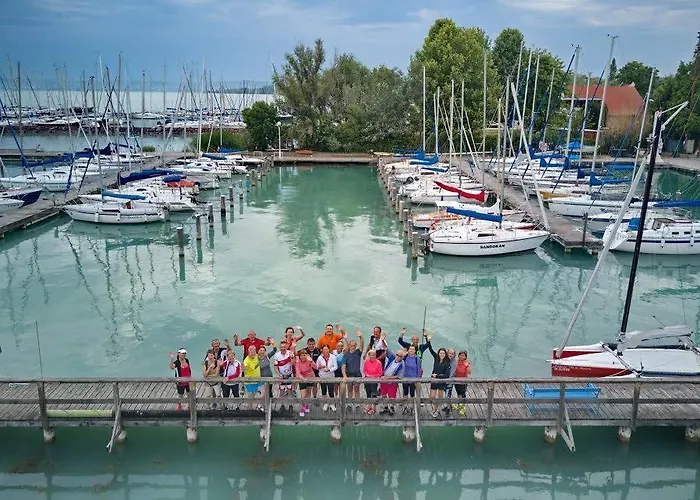 Hotel Kenese Hotel 4*